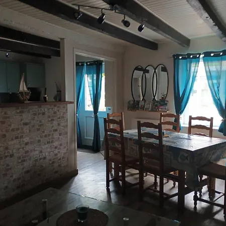 Maison De بيت للعطل